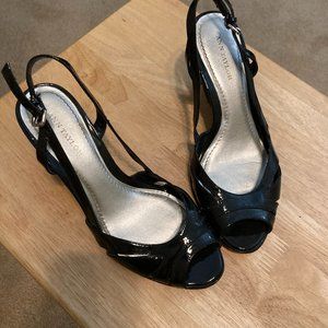 Anne Taylor Peep Hole Wedge 3" Heel (7)